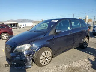 2017 Mercedes-Benz B with VIN WDDVP9AB5HJ012422, listed as a Copart auction lot 73183153 with 81,981 mi miles. Bid and sale history available at carsss.com. Image 1.