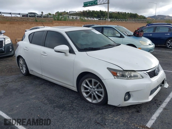 2013 Lexus CT 200h with VIN JTHKD5BH3D2139948, listed as a IAAI auction lot 41686498 with 149,151 mi miles and . Bid and sale history available at DreamBid. Image 1.
