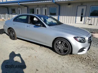 2020 Mercedes-Benz E-Class E 350 with VIN WDDZF8EB7LA732645, listed as a Copart auction lot 42632555 with 39,720 mi miles and Salvage Title. Bid and sale history available at carsss.com. Image 4.