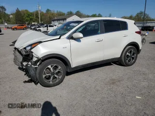2022 Kia Sportage LX with VIN KNDPMCAC7N7986154, listed as a Copart auction lot 54330745 with 31,408 mi miles and Salvage Title. Bid and sale history available at carsss.com. Image 1.