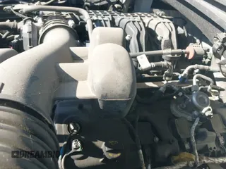 2019 Ford F-150 XL с VIN 1FTMF1EB0KKD32317, выставлен на аукционе IAAI как лот 43193235 с пробегом 301 549 миль миль и . История ставок и продаж доступна на DreamBid. Изображение 19.