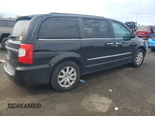 2016 Chrysler Town & Country Touring with VIN 2C4RC1BG9GR261058, listed as a Copart auction lot 52761265 with 70,288 mi miles and Salvage Title. Bid and sale history available at DreamBid. Image 3.