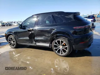 2019 Porsche Cayenne S z VIN WP1AB2AY4KDA64101, wystawiony jako Copart lot #36533063 z przebiegiem Nie podano mil oraz . Historia ofert i sprzedaży dostępna na DreamBid. Obrazek 2.