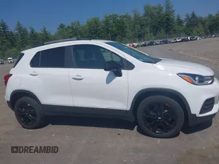 2020 Chevrolet Trax LT with VIN 3GNCJPSB3LL302317, listed as a IAAI auction lot 42492876 with 37,123 mi miles and . Bid and sale history available at DreamBid. Image 13.