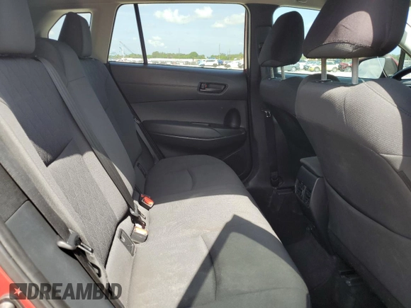 2022 Toyota Corolla Cross LE z VIN 7MUCAAAGXNV001856, wystawiony jako Copart lot #63771865 z przebiegiem 38 527 mil mil oraz Szkoda całkowita • Salvage title. Historia ofert i sprzedaży dostępna na DreamBid. Obrazek 11.
