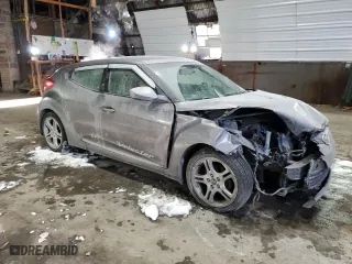 2013 Hyundai Veloster w/Black Int with VIN KMHTC6AD2DU172999, listed as a Copart auction lot 87945825 with 111,808 mi miles and Salvage Title. Bid and sale history available at carsss.com. Image 4.