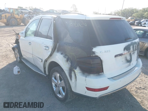 2010 Mercedes-Benz M 350 with VIN 4JGBB8GB4AA546302, listed as a IAAI auction lot 41995184 with Not Provided miles and . Bid and sale history available at DreamBid. Image 3.