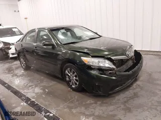 2011 Toyota Camry Hybrid with VIN 4T1BB3EK9BU139601, listed as a IAAI auction lot 41578192 with 177,257 mi miles. Bid and sale history available at carsss.com. Image 1.