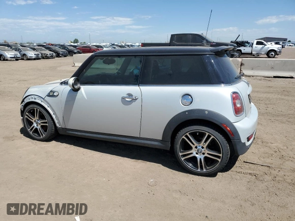 2010 MINI Hardtop S with VIN WMWMF7C53ATZ71927, listed as a Copart auction lot 60350125 with 110,385 mi miles and Clean title. Bid and sale history available at DreamBid. Image 2.