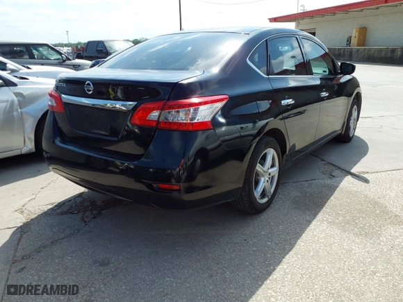 2015 Nissan Sentra S with VIN 3N1AB7AP0FY285741, listed as a IAAI auction lot 42046213 with 115,769 mi miles. Bid and sale history available at carsss.com. Image 4.