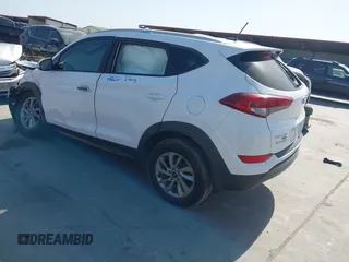 2016 Hyundai Tucson Limited with VIN KM8J33A24GU160815, listed as a IAAI auction lot 41856250 with 98,609 mi miles. Bid and sale history available at carsss.com. Image 3.