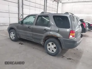 2004 Ford Escape XLT with VIN 1FMYU93174KA69760, listed as a IAAI auction lot 41725347 with 232,740 mi miles and . Bid and sale history available at DreamBid. Image 3.