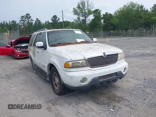 2001 Lincoln Navigator with VIN 5LMEU27R31LJ10219, listed as a IAAI auction lot 42214862 with Not provided miles and . Bid and sale history available at DreamBid. Image 1.