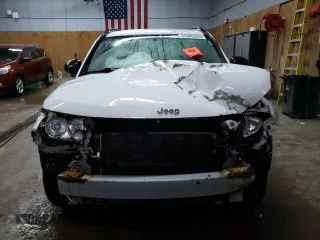 2017 Jeep Compass High Altitude with VIN 1C4NJDEB2HD204405, listed as a Copart auction lot 51505555 with 162,630 mi miles and Clean title. Bid and sale history available at DreamBid. Image 5.