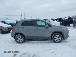 2020 Chevrolet Trax LS with VIN 3GNCJNSB8LL233497, listed as a IAAI auction lot 41645144 with 64,948 mi miles. Bid and sale history available at carsss.com. Image 13.