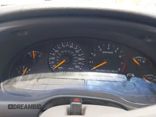 1996 Ford Mustang GT z VIN 1FALP42X6TF193224, wystawiony jako IAAI lot #42066891 z przebiegiem 42 705 mil mil oraz . Historia ofert i sprzedaży dostępna na DreamBid. Obrazek 7.