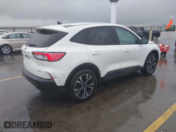 2021 Ford Escape SE with VIN 1FMCU9G66MUA16679, listed as a IAAI auction lot 42418776 with 67,528 mi miles and . Bid and sale history available at DreamBid. Image 4.