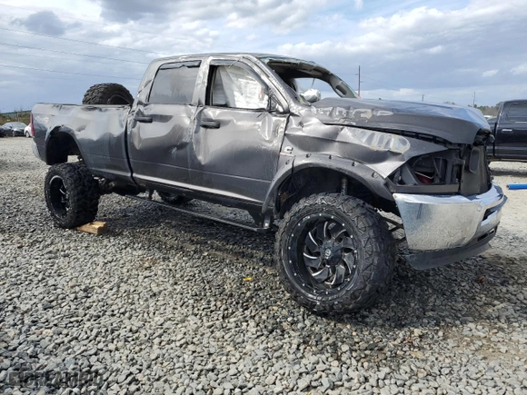 2018 Ram 2500 Tradesman with VIN 3C6UR5HL5JG350120, listed as a Copart auction lot 47760295 with 0 mi miles and Non Repairable. Bid and sale history available at carsss.com. Image 4.