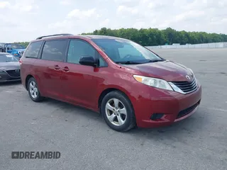 2011 Toyota Sienna LE AAS с VIN 5TDKK3DC3BS140844, выставлен на аукционе IAAI как лот 42417599 с пробегом 269 436 миль миль и . История ставок и продаж доступна на DreamBid. Изображение 1.