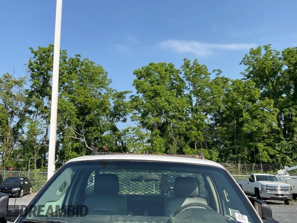 2013 Ford F-250 XL with VIN 1FDBF2B60DEA26915, listed as a IAAI auction lot 42674430 with 111,183 mi miles and . Bid and sale history available at DreamBid. Image 7.