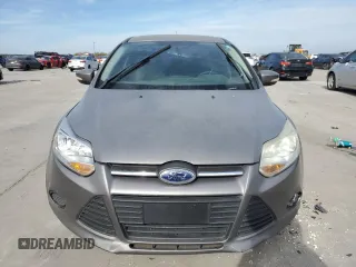 2013 Ford Focus SE z VIN 1FADP3F25DL149392, wystawiony jako Copart lot #82422434 z przebiegiem 169 525 mil mil oraz Szkody całkowita. Historia ofert i sprzedaży dostępna na DreamBid. Obrazek 5.
