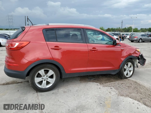 2012 Kia Sportage LX z VIN KNDPBCA29C7253467, wystawiony jako Copart lot #62098675 z przebiegiem 102 629 mil mil oraz Szkoda całkowita • Salvage title. Historia ofert i sprzedaży dostępna na DreamBid. Obrazek 3.