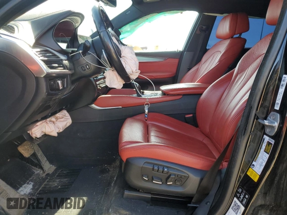 2018 BMW X6 xDrive35i z VIN 5UXKU2C52J0X51407, wystawiony jako Copart lot #54449325 z przebiegiem 125 767 mil mil oraz Szkoda całkowita • Salvage title. Historia ofert i sprzedaży dostępna na DreamBid. Obrazek 7.