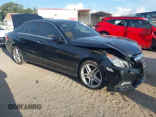 2011 Mercedes-Benz E 350 Luxury с VIN WDDHF8HB8BA368953, выставлен на аукционе IAAI как лот 42665817 с пробегом 54 915 миль миль и . История ставок и продаж доступна на DreamBid. Изображение 1.