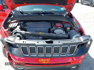 2019 Jeep Renegade Latitude with VIN ZACNJABB5KPJ76737, listed as a IAAI auction lot 42110824 with 85,543 mi miles and . Bid and sale history available at DreamBid. Image 10.