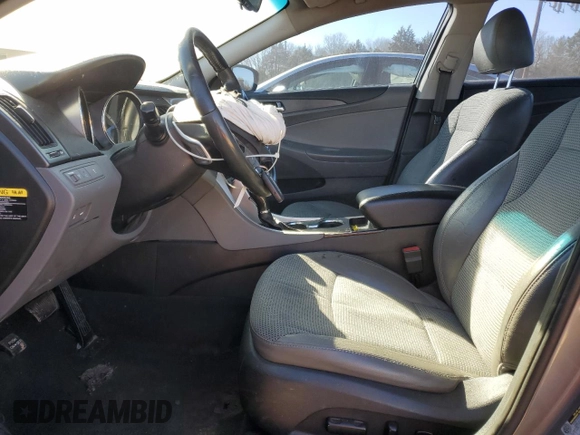 2012 Hyundai Sonata Limited z VIN 5NPEC4AC1CH448235, wystawiony jako Copart lot #88016635 z przebiegiem 160 249 mil mil oraz Szkoda całkowita • Salvage title. Historia ofert i sprzedaży dostępna na DreamBid. Obrazek 7.