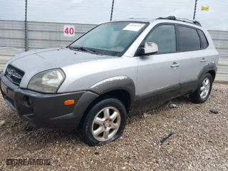 2005 Hyundai Tucson GLS with VIN KM8JN12D25U108613, listed as a IAAI auction lot 42076119 with 53,786 mi miles. Bid and sale history available at carsss.com. Image 2.