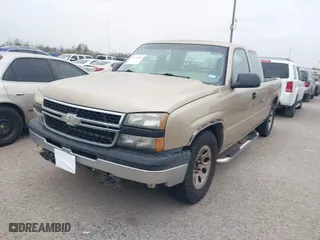 2006 Chevrolet Silverado 1500 LS with VIN 1GCEC19X86Z243384, listed as a IAAI auction lot 41268448 with 165,026 mi miles. Bid and sale history available at carsss.com. Image 2.