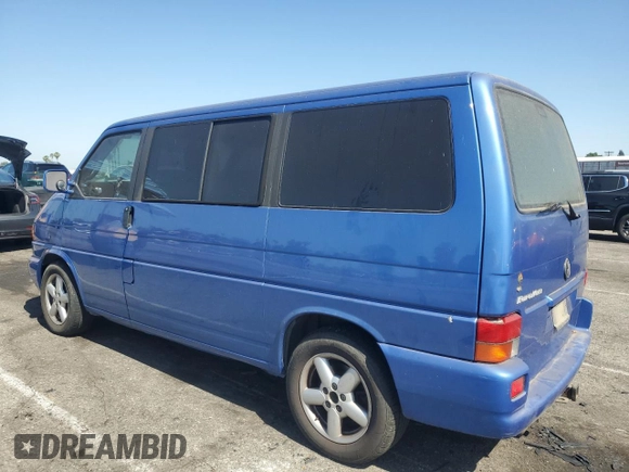 2003 Volkswagen EuroVan с VIN WV2KB470X3H028721, выставлен на аукционе Copart как лот 57531425 с пробегом 233 629 миль миль и Чистый • Clean title. История ставок и продаж доступна на DreamBid. Изображение 2.