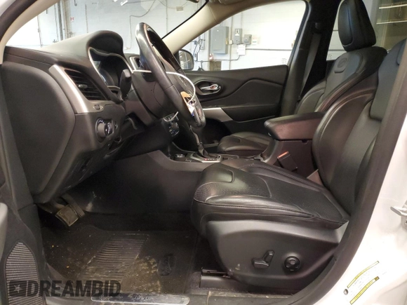 2018 Jeep Cherokee Overland with VIN 1C4PJMJX5JD558242, listed as a Copart auction lot 77577254 with 55,440 mi miles and Salvage Title. Bid and sale history available at carsss.com. Image 7.