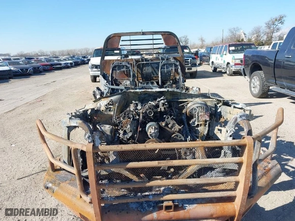 2017 Ford Super Duty F-250 SRW Lariat with VIN 1FT7W2B62HEF21794, listed as a IAAI auction lot 41103027 with 1 mi miles. Bid and sale history available at carsss.com. Image 6.