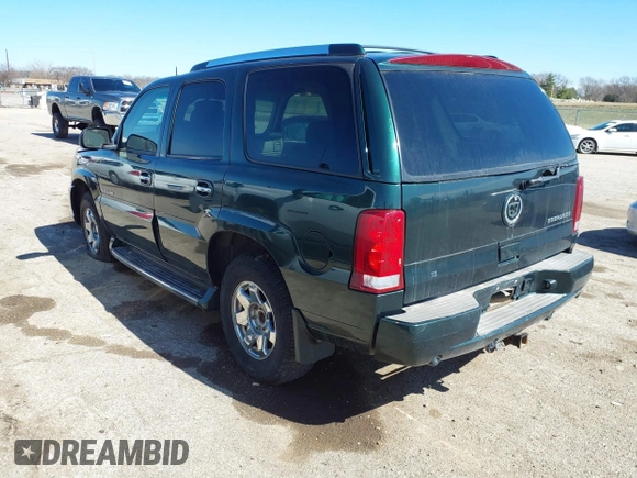 2003 Cadillac Escalade z VIN 1GYEK63N83R123971, wystawiony jako IAAI lot #41814808 z przebiegiem 235 724 mil mil oraz . Historia ofert i sprzedaży dostępna na DreamBid. Obrazek 3.