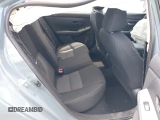 2024 Nissan Sentra SV с VIN 3N1AB8CV5RY365008, выставлен на аукционе IAAI как лот 42211995 с пробегом 4 406 миль миль и . История ставок и продаж доступна на DreamBid. Изображение 8.