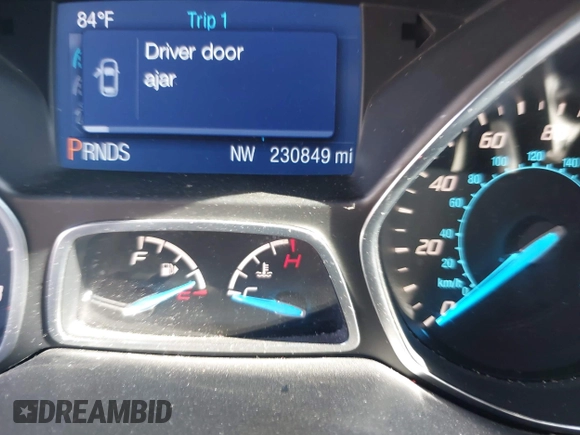 2014 Ford Escape SE with VIN 1FMCU0G99EUA71540, listed as a IAAI auction lot 40651416 with 230,849 mi miles. Bid and sale history available at carsss.com. Image 7.
