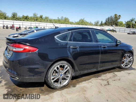 2018 Ford Fusion Titanium with VIN 3FA6P0K91JR146027, listed as a Copart auction lot 83468784 with 67,046 mi miles and Salvage title. Bid and sale history available at DreamBid. Image 3.