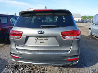 2016 Kia Sorento SX with VIN 5XYPKDA51GG031823, listed as a IAAI auction lot 42142495 with 87,132 mi miles. Bid and sale history available at carsss.com. Image 16.
