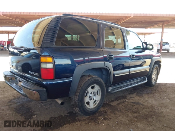 2004 Chevrolet Tahoe LS with VIN 1GNEC13T14R167811, listed as a IAAI auction lot 42074475 with 267,196 mi miles. Bid and sale history available at carsss.com. Image 4.