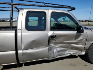 2003 Chevrolet Silverado 1500 Work Truck with VIN 2GCEC19X331250599, listed as a Copart auction lot 46115625 with 196,866 mi miles and Salvage Title. Bid and sale history available at carsss.com. Image 10.