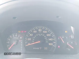 2004 Honda Accord LX z VIN 1HGCM56394A165708, wystawiony jako IAAI lot #42348218 z przebiegiem 225 699 mil mil oraz . Historia ofert i sprzedaży dostępna na DreamBid. Obrazek 7.