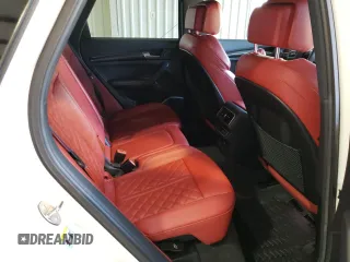 2018 Audi SQ5 Prestige with VIN WA1C4AFY4J2115382, listed as a Copart auction lot 68856373 with 10,607 mi miles. Bid and sale history available at carsss.com. Image 10.
