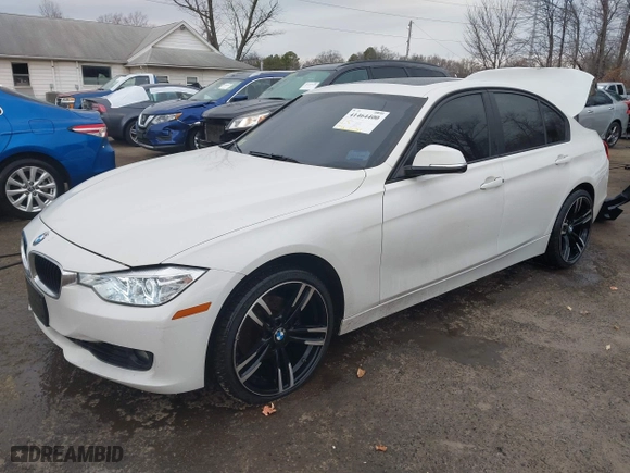 2014 BMW 3 Series 328i xDrive with VIN WBA3B5C53EP542426, listed as a IAAI auction lot 41464400 with 126,601 mi miles. Bid and sale history available at carsss.com. Image 17.