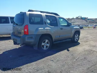 2005 Nissan Xterra S with VIN 5N1AN08W55C643136, listed as a IAAI auction lot 42071316 with 154,089 mi miles. Bid and sale history available at carsss.com. Image 4.