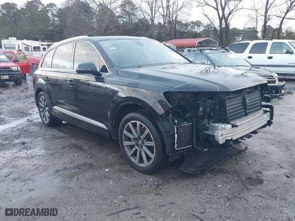 2017 Audi Q7 Premium Plus with VIN WA1LAAF78HD004770, listed as a IAAI auction lot 41251276 with 127,854 mi miles. Bid and sale history available at carsss.com. Image 1.