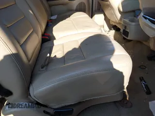 2005 Ford Excursion Limited с VIN 1FMNU43S85ED45734, выставлен на аукционе IAAI как лот 41414423 с пробегом 210 259 миль миль и . История ставок и продаж доступна на DreamBid. Изображение 8.