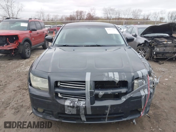 2008 Dodge Magnum SXT with VIN 2D4FV37VX8H225695, listed as a IAAI auction lot 42037741 with 196,099 mi miles and . Bid and sale history available at carsss.com. Image 12.