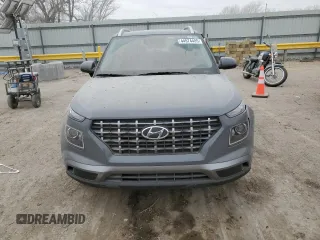 2022 Hyundai Venue SEL with VIN KMHRC8A34NU173473, listed as a Copart auction lot 44974405 with 15,518 mi miles and Salvage Title. Bid and sale history available at DreamBid. Image 5.